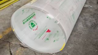 Polycarbonate hollow sheet in rolls