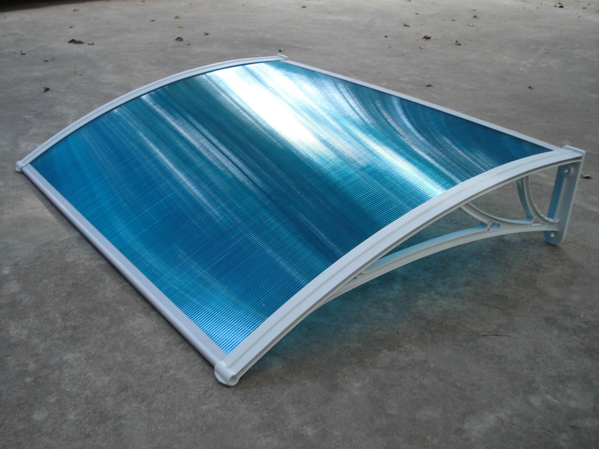 Pc Canopy Polycarbonate Window Awning with Blue PC Sheet & Bracket