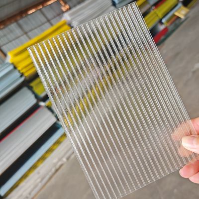 Good price 6mm Crystal Clear Polycarbonate Hollow Sheet with High Optical Clarity and Thermal Insulation for Maximum Light Transmission online